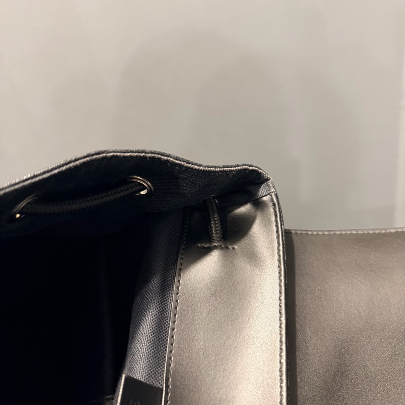 Gucci 經典老花 黑武士 Supreme 後背包-41