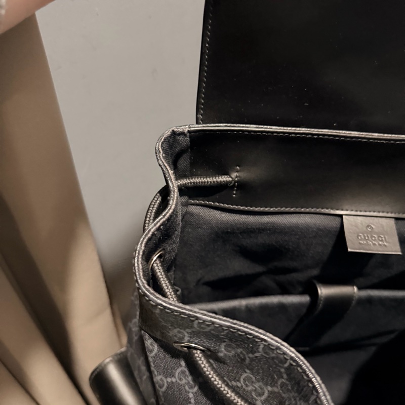 Gucci 經典老花 黑武士 Supreme 後背包-43