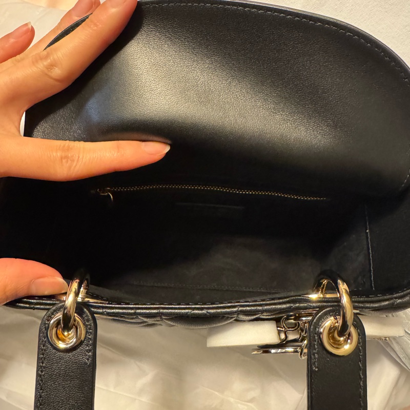 全新 lady Dior小號 吊飾水鑽款-8