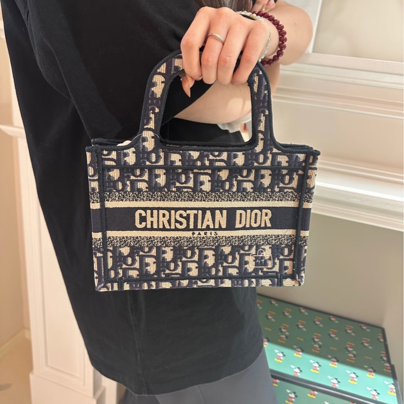 可愛到犯規😍99新🆕Dior迪奧藍色老花刺繡Book tote迷你托特包手提包-3