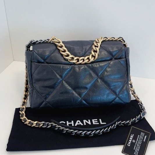 近新品 Chanel香奈兒 經典黑金19bag中號手提斜背包-6