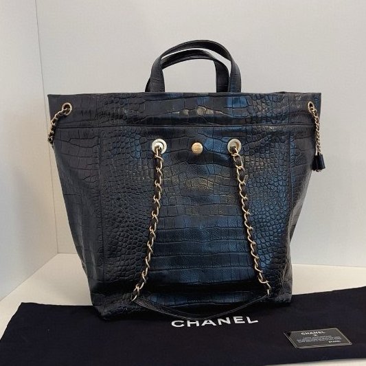 閒置新 Chanel香奈兒 限量版稀有款 黑金牛皮鱷魚紋 抽繩手提/肩背tote托特-1