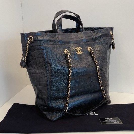 閒置新 Chanel香奈兒 限量版稀有款 黑金牛皮鱷魚紋 抽繩手提/肩背tote托特-2