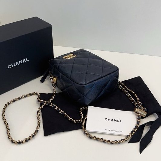 芯片款 Chanel香奈兒 黑金幻彩荔枝牛皮 子彈頭風衣調節扣 豎版鏈條手機包-7