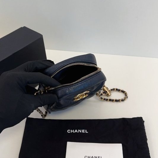 芯片款 Chanel香奈兒 黑金幻彩荔枝牛皮 子彈頭風衣調節扣 豎版鏈條手機包-9