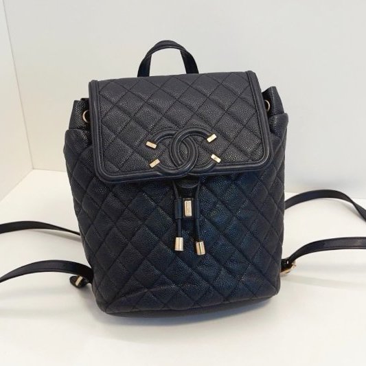 經典款 Chanel香奈兒 Vanity case黑金荔枝牛皮抽繩後背包-0