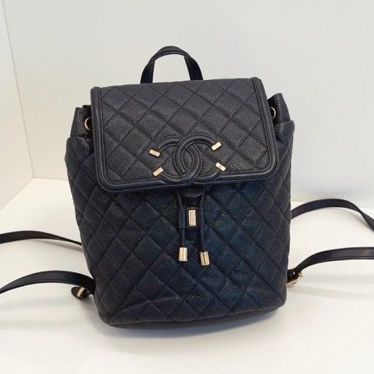 經典款 Chanel香奈兒 Vanity case黑金荔枝牛皮抽繩後背包-5