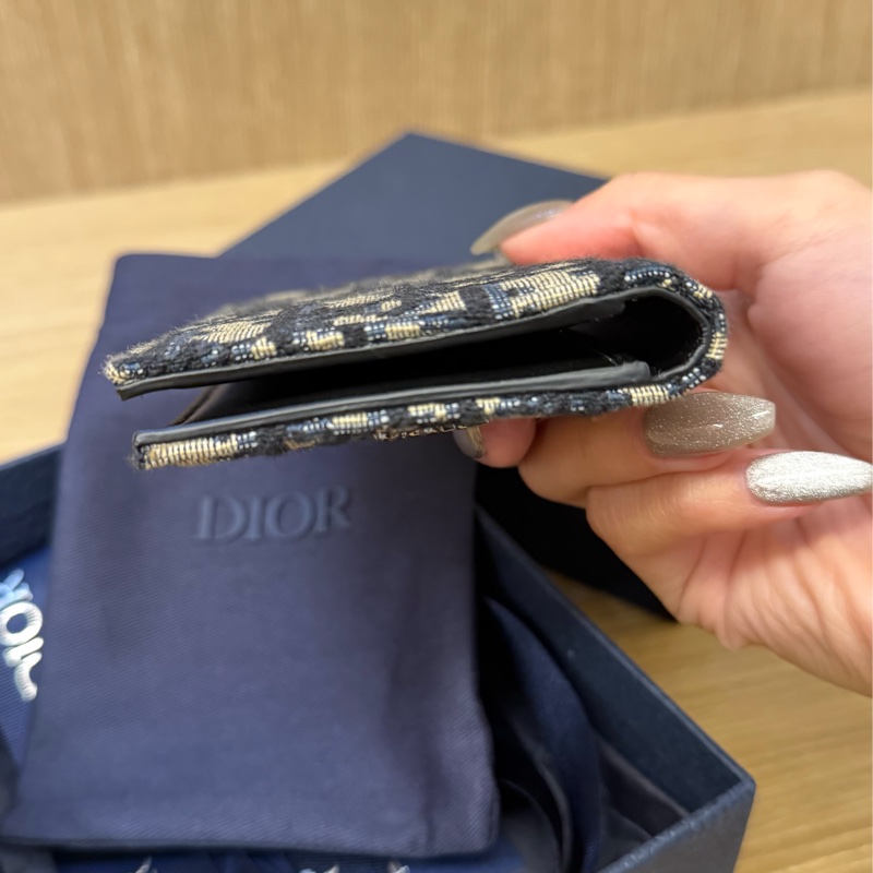 Dior 直立式對折卡夾-4