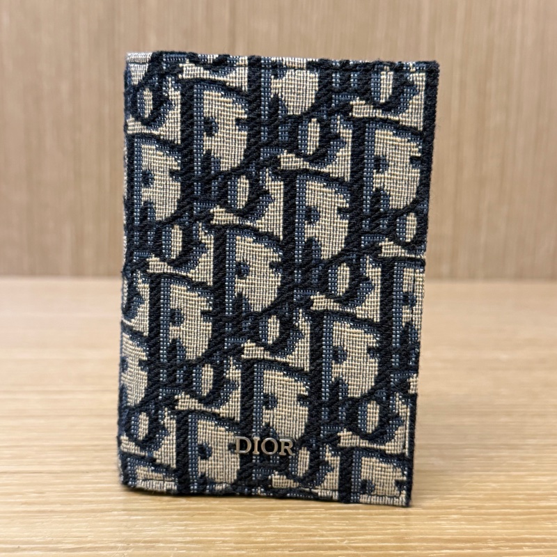 Dior 直立式對折卡夾-6