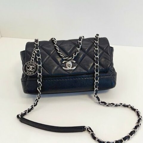 特別款 Chanel香奈兒 黑銀徽章錢幣CF大mini鏈條口蓋包