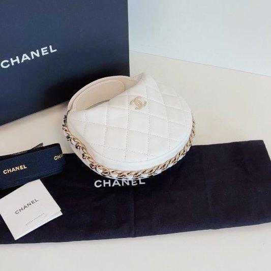 閒置新 Chanel香奈兒 Pouch白金呼啦圈月牙包-7