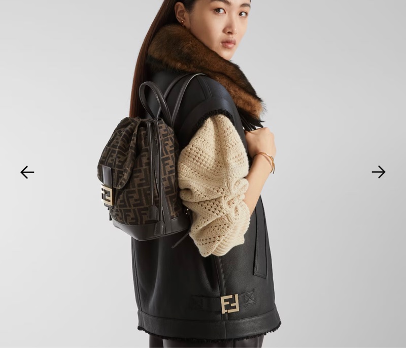 FENDI 棕色FF提花布料背包-1