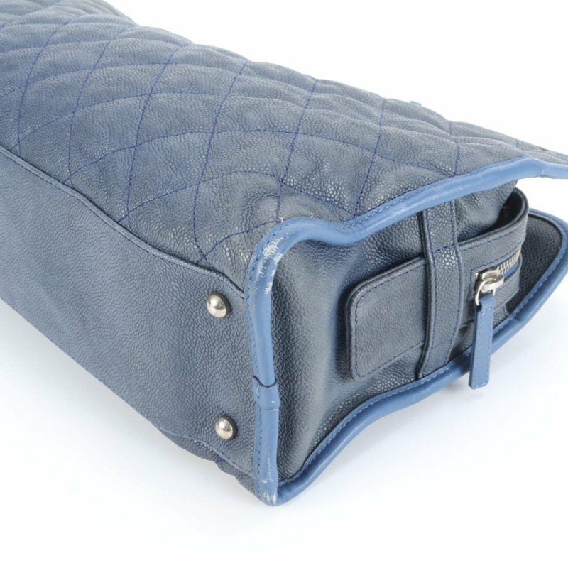 香奈兒女正品系列絎縫魚子醬皮革手提包-4