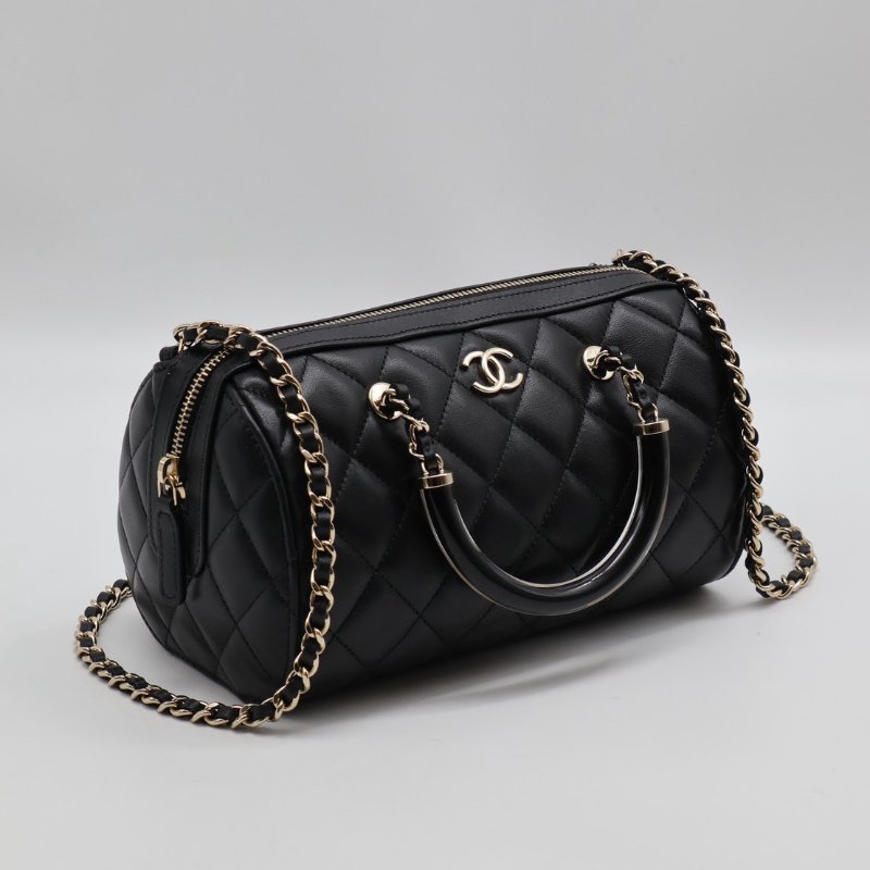 CHANEL 菱格紋小羊皮保齡球包 - 黑金-9