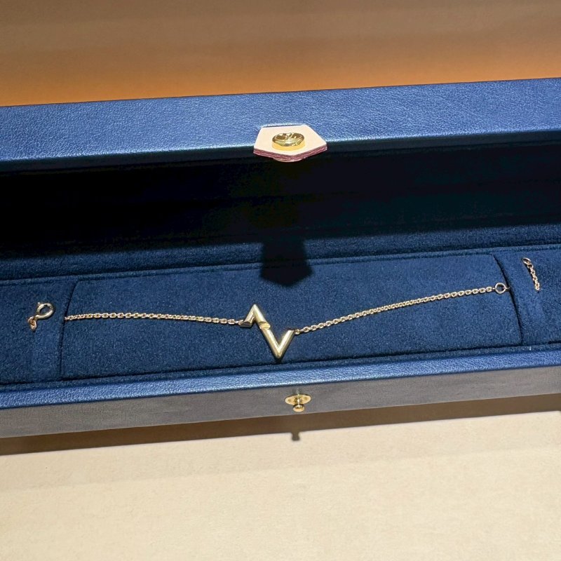 LV 18K 閃電吊墜手鍊-0