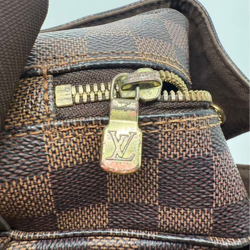 二手LV Naviglio郵差包 棕棋盤格 尺寸27*23cm，包有異味-12
