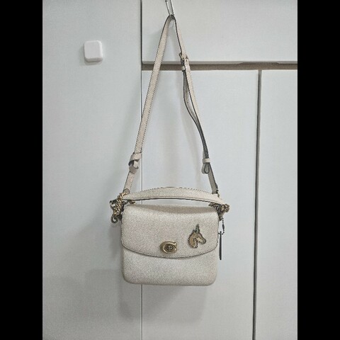 COACH Cassie 19荔枝紋牛皮轉釦式手提包