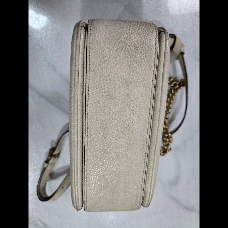 COACH Cassie 19荔枝紋牛皮轉釦式手提包-8