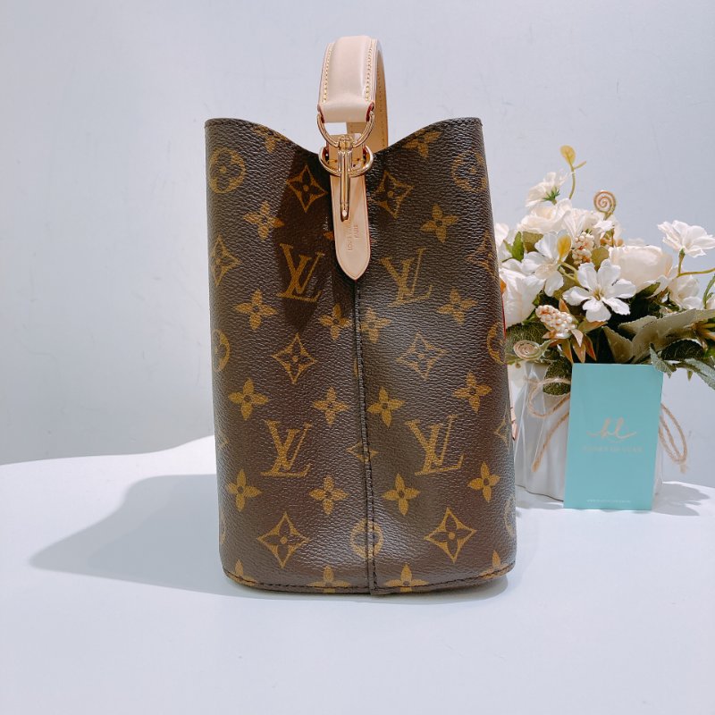 TW4689 Louis Vuitton 路易威登經典花紋 BB Size水桶包 Néonoé BB Monogarm Canvas-2
