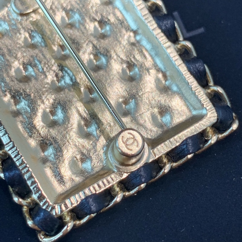 ✨晚會必備‼️Chanel No.5全金香水胸針 Chanel brooch 23年秋冬款-4
