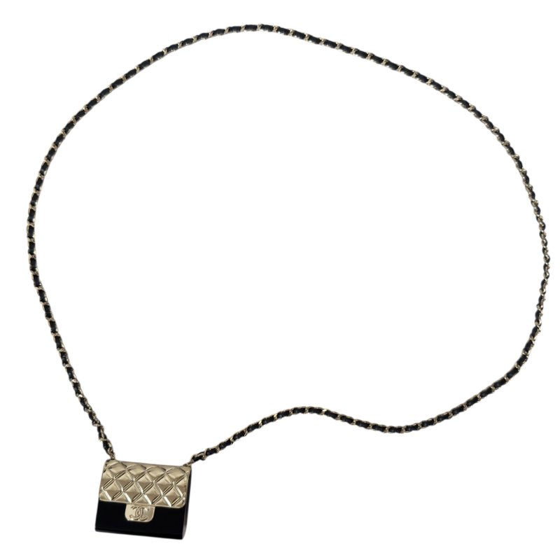 CHANEL 迷你翻蓋包 皮穿鏈 斜揹飾品-0