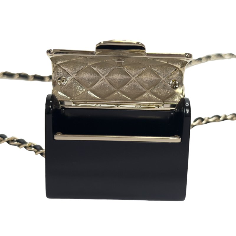 CHANEL 迷你翻蓋包 皮穿鏈 斜揹飾品-11