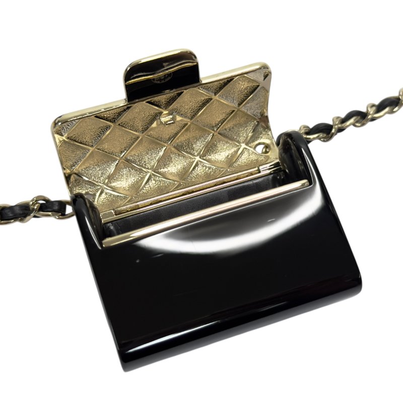 CHANEL 迷你翻蓋包 皮穿鏈 斜揹飾品-12