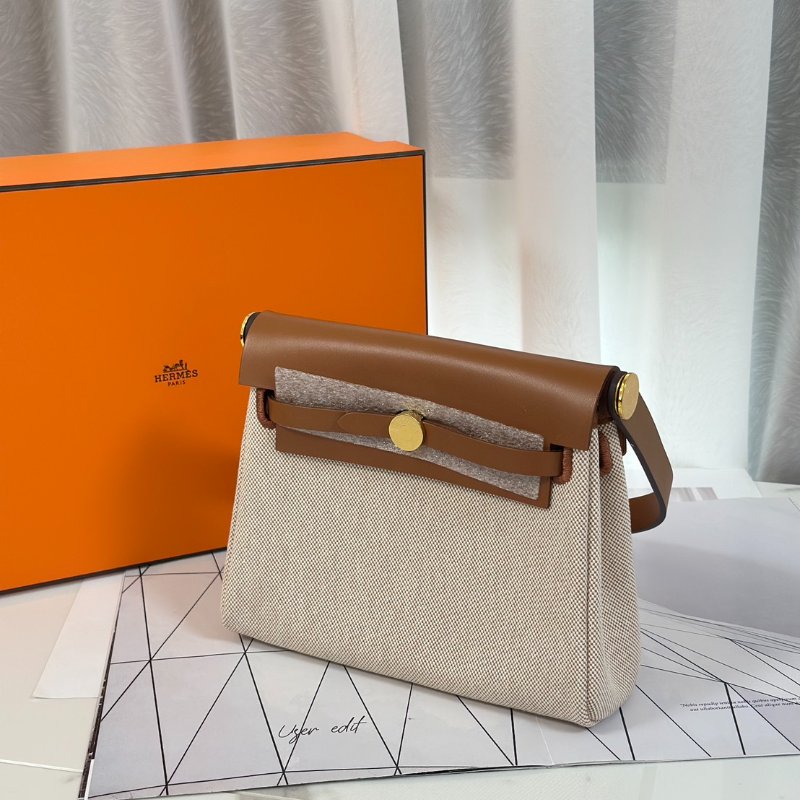 HERMES Herbag zip 20 - 金棕金 K-3
