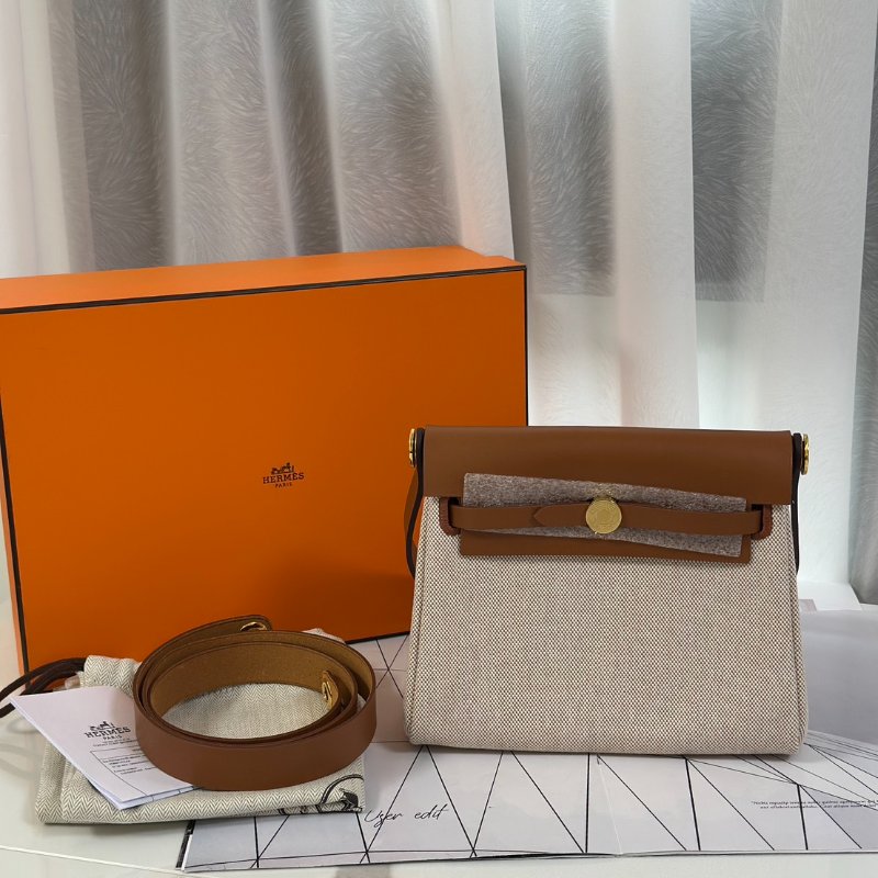 HERMES Herbag zip 20 - 金棕金 K-9
