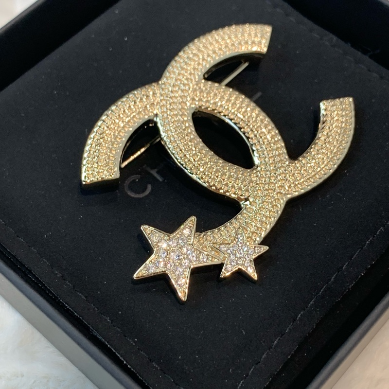 🌟閃閃金色雙子星 雙星chanel logo Chanel brooch 23年刻印-2