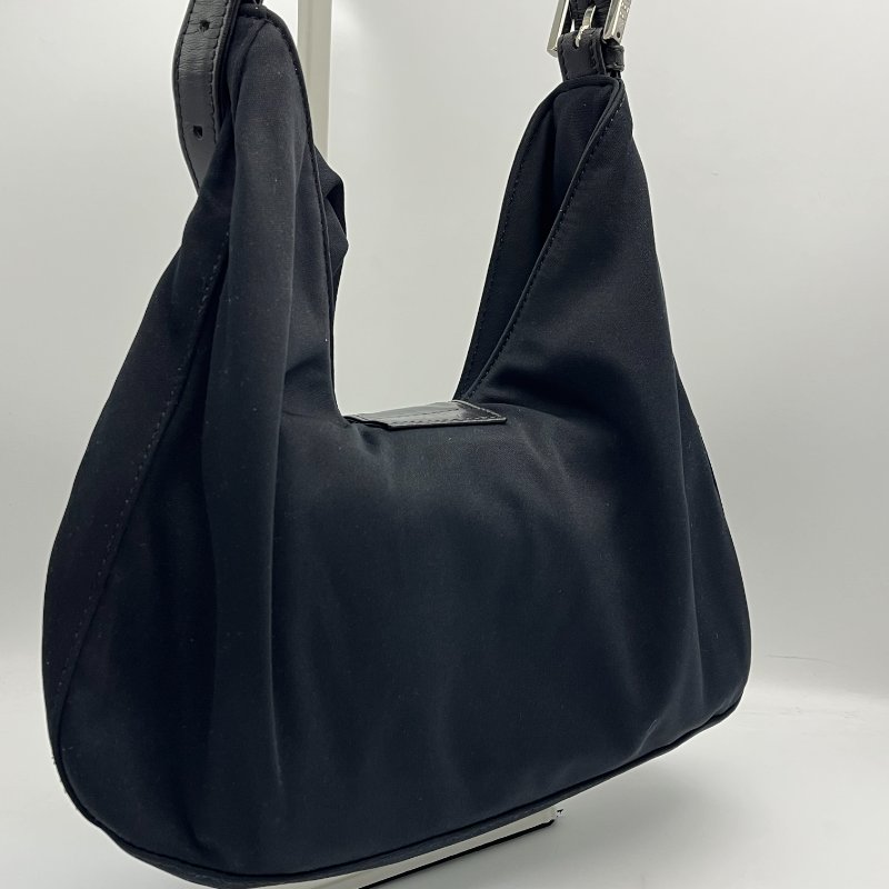 🏷FENDI牛角包-3