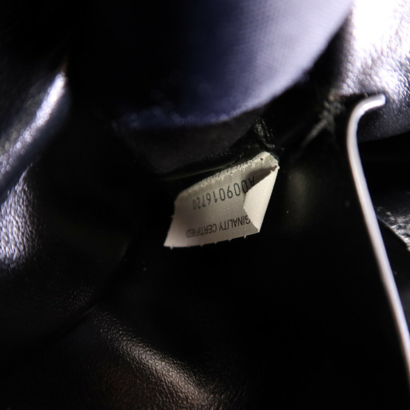 BOTTEGA VENETA 牛皮皮革Concert Pouch金扣肩背袋-6