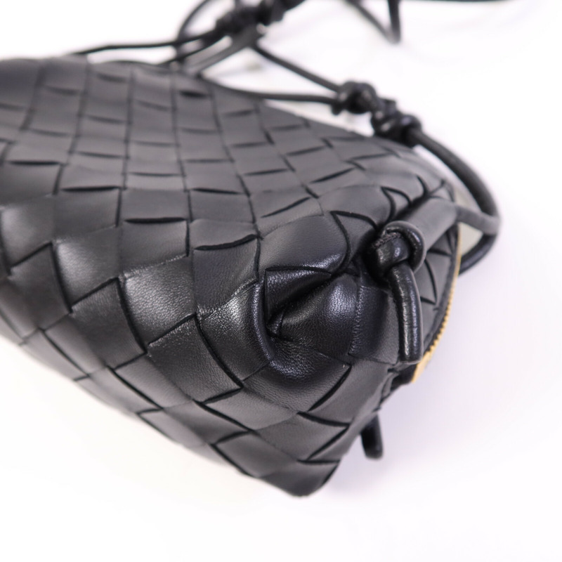 BOTTEGA VENETA 牛皮皮革Concert Pouch金扣肩背袋-11