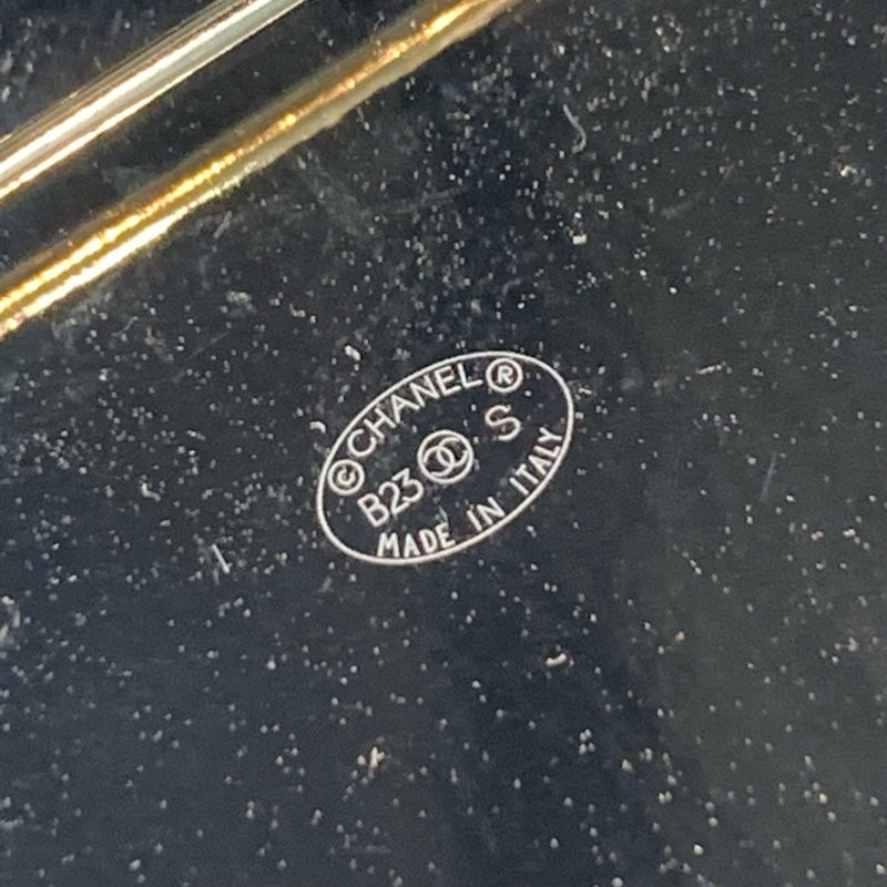 🌟full set(jp單)✨Chanel beauty 5號眼影盤珍珠胸針-5