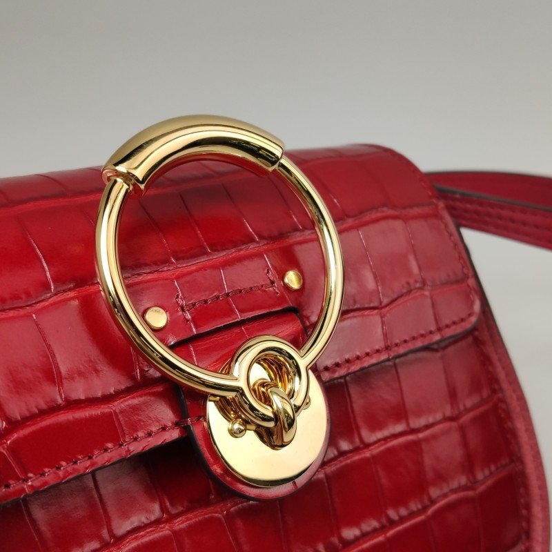 Chloe Tess小號牛皮翻毛皮純色鱷魚壓紋圓環搭扣斜挎包單肩包-12