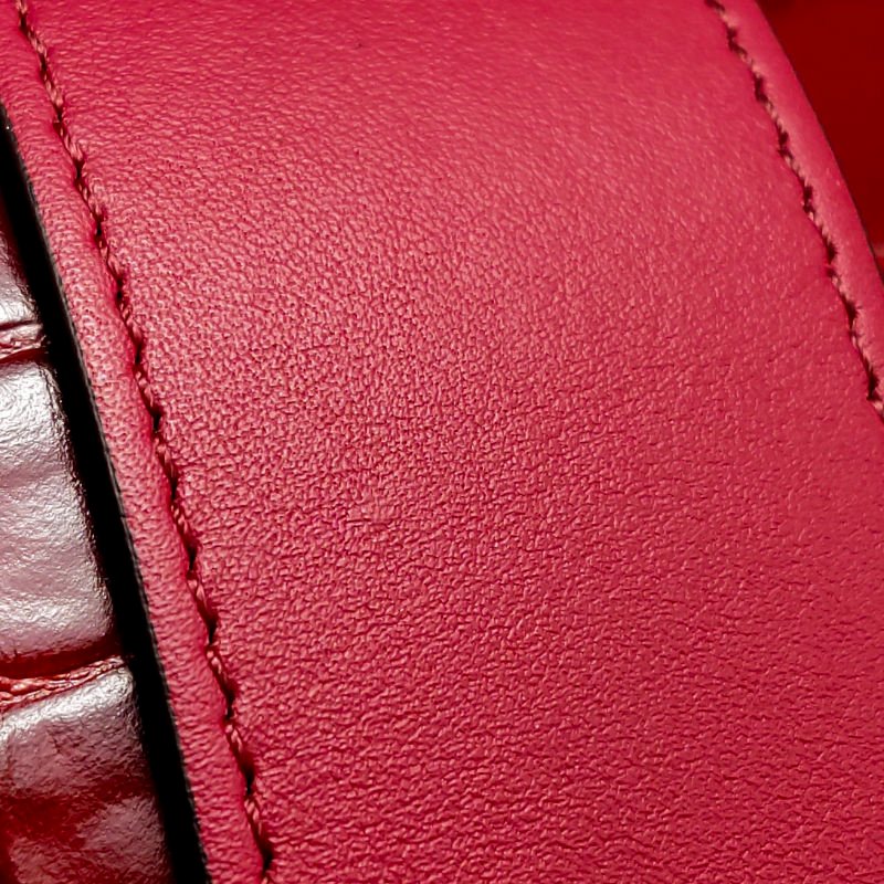 Chloe Tess小號牛皮翻毛皮純色鱷魚壓紋圓環搭扣斜挎包單肩包-16