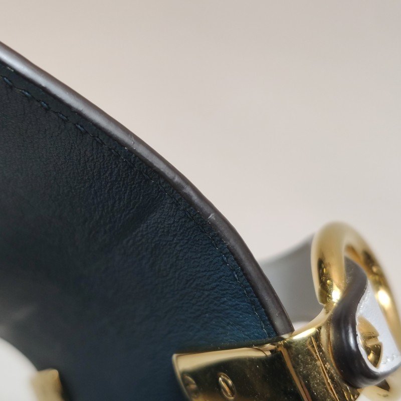 Chloe Chloe C迷你牛皮羊皮拼色字母C徽飾斜挎包-25