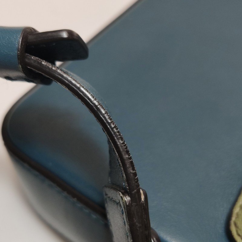 Chloe Chloe C迷你牛皮羊皮拼色字母C徽飾斜挎包-26