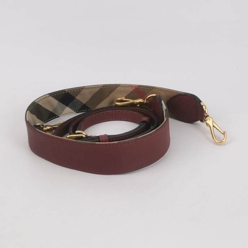 Burberry The Banner班納牛皮純色金屬字母logo雙搭扣斜挎包-8