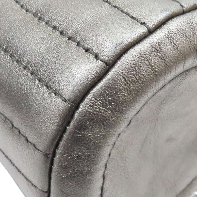 銀灰色 牛皮 圓桶 肩背包 銀釦【CHANEL 香奈兒】-9