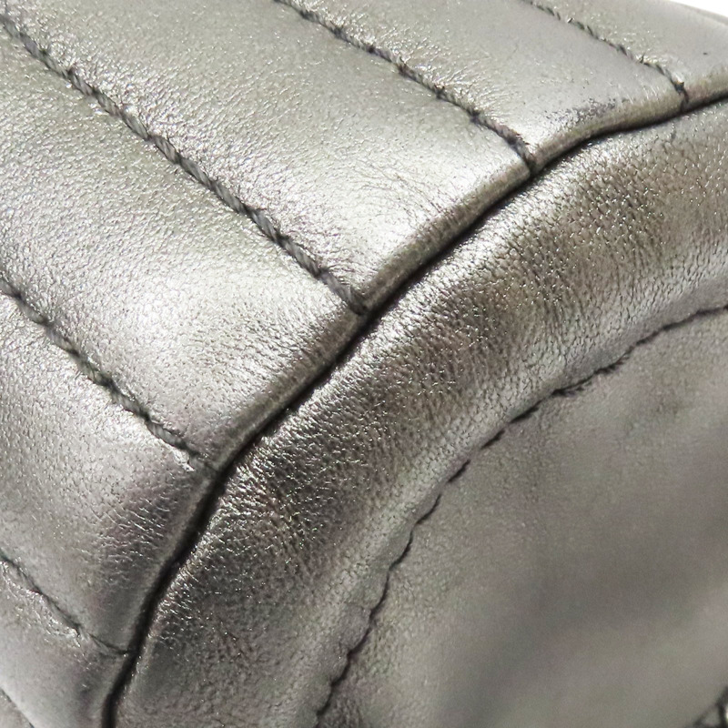 銀灰色 牛皮 圓桶 肩背包 銀釦【CHANEL 香奈兒】-11