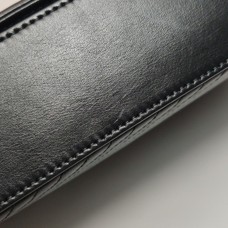 Saint Laurent Babylone牛皮純色絎縫單肩包-15