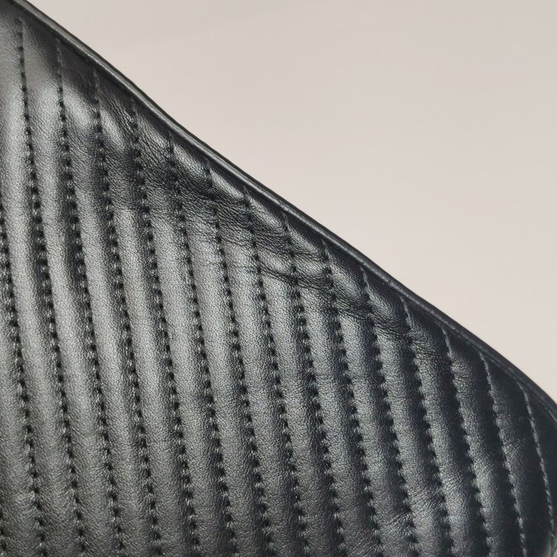 Saint Laurent Babylone牛皮純色絎縫單肩包-22