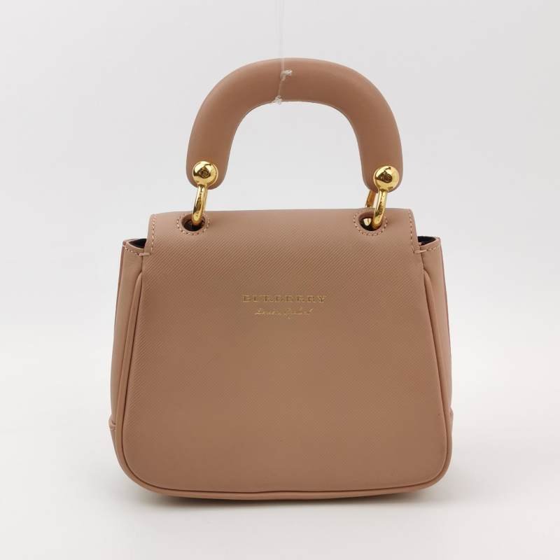 Burberry DK88牛皮純色鎖扣斜挎包單肩包-4