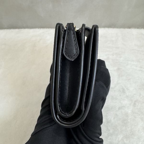 COACH 黑咖老花經典滿版老花中夾-3