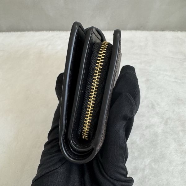 COACH 黑咖老花經典滿版老花中夾-4