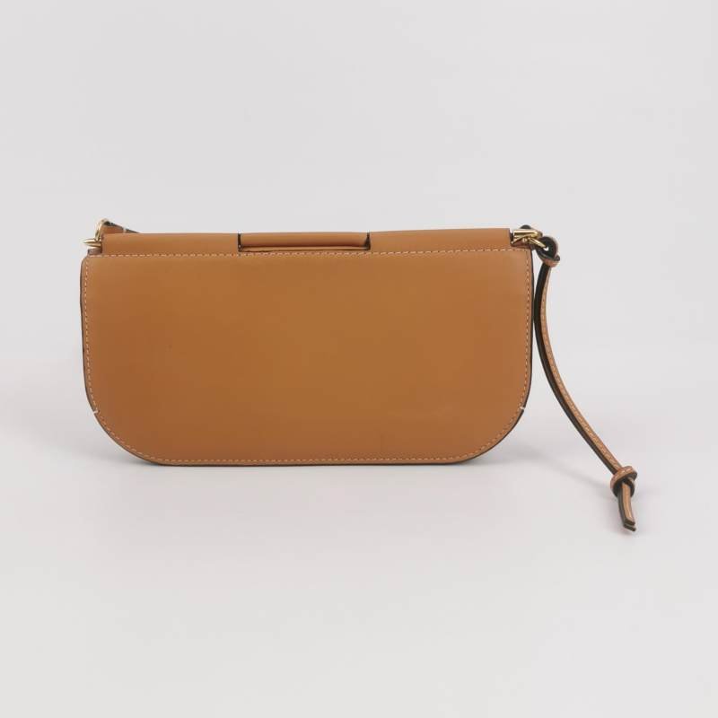 Loewe Gate牛皮純色Logo微標斜挎包-4