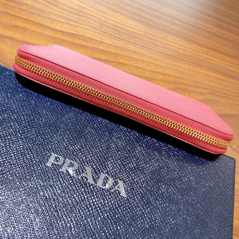 【近新閒置】PRADA桃粉真皮長夾財布 附票卡夾-9