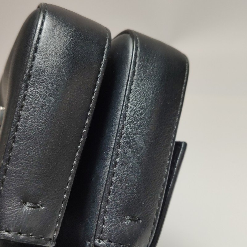 Fendi Double Micro Baguette牛皮純色雙F扣斜挎包-18