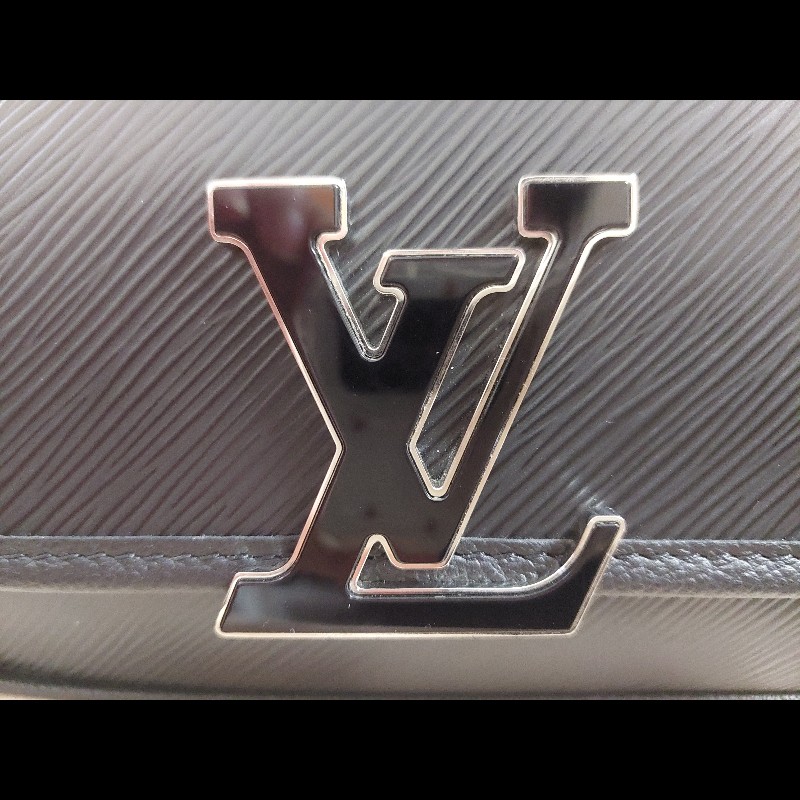 LV法棍包-8